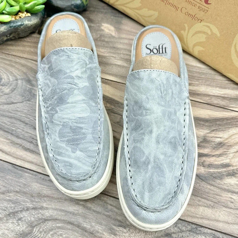 NIB Sofft Somers Moc 8.5M Light Gray Leather Sneaker Mules - Picture 2 of 11